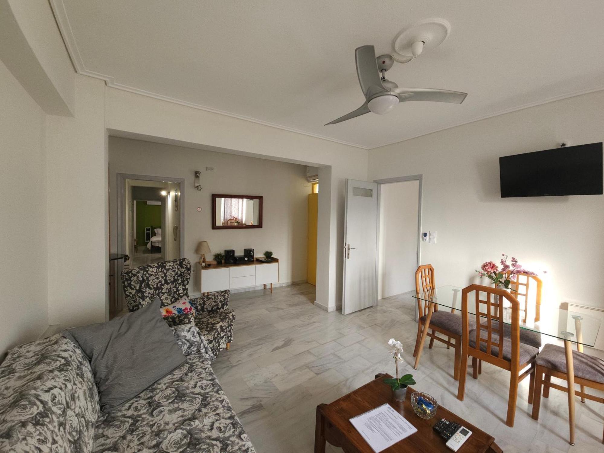 Sunny Apartment On The 2Nd Floor In Bohemian Psiri In Athens' Historic Center-In Vivo Apartments Экстерьер фото
